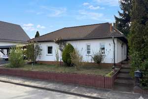 Ihr neues Zuhause
in Top-Lage von Zschornewitz 
Bungalow mit Terrasse, Gartenhaus und Carport – Joseph-Haydn-Straße 16, 6772 Zschornewitz – Vorschaubild 3