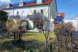 Sonniges, gepflegtes Reihenendhaus mit moderner Technik in ruhiger Lage am Grünzug – Händelstraße 1, 85622 Feldkirchen – Vorschaubild 2