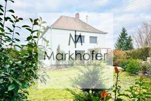 Traumhafte, energetisch sanierte Stadtvilla( A*) mit flexiblem Raumkonzept und idyllischem Garten – Die vollständige Adresse der Immobilie erhältst du vom Anbieter., 66450 Bexbach – Vorschaubild 1