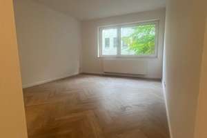 Geschmackvolle 1-Zimmer-Wohnung mit geh. Innenausstattung inkl. EBK  