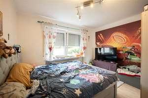 Moderne 3-Zimmer-Wohnung in beliebter Lage von Augsburg-Haunstetten – Die vollständige Adresse der Immobilie erhältst du vom Anbieter., 86179 Haunstetten-West, Augsburg – Vorschaubild 19