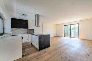 Trudering - Vielseitig. Großzügig. Modernisiert. - Zweifamilienhaus mit erholsamer Poolanlage – Die vollständige Adresse der Immobilie erhältst du vom Anbieter., 81825 Gartenstadt Trudering, München – Vorschaubild 6