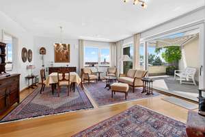 Exklusives Penthouse in Langenau mit 4 Zimmern und zwei Tiefgaragenstellplätzen