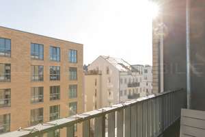 Wunderbar helle 3 Raumwohnung mit Blick auf den Mauerpark zu verkaufen!