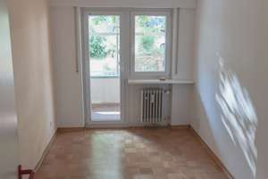 Großzügige 4,5-Zi-Whg im EG | 92 m² | 2 Balkone | Garage + Gemeinschaftsgarten - modernisiert – Dreizlerstraße 42, 70619 Heumaden, Stuttgart – Vorschaubild 11