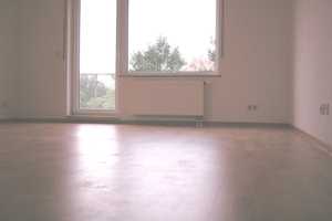 VON PRIVAT: Gepflegte helle 2-Zimmer-Wohnung mit Balkon in Dresden – Straße des Friedens 24, 1328 Dresden – Vorschaubild 3