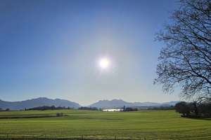 Panoramalage in Gstadt am Chiemsee – Die vollständige Adresse der Immobilie erhältst du vom Anbieter., 83257 Gstadt am Chiemsee – Vorschaubild 3