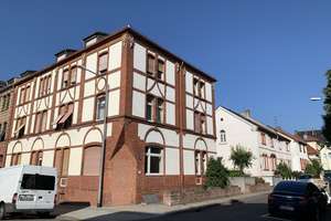 Gepflegte und ruhige 2 Zimmer-Wohnung mit neuem Balkon in beliebter Wohnlage in Wiesbaden