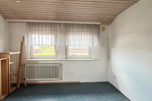 Gepflegtes Wohnhaus - zwei Wohneinheiten/zwei Garagen - ruhige Ortsrandnähe – Die vollständige Adresse der Immobilie erhältst du vom Anbieter., 71083 Herrenberg – Vorschaubild 11