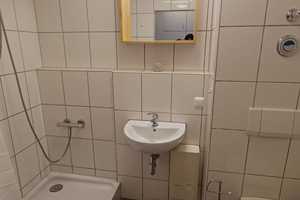 Exklusive, modernisierte 1-Zimmer-Wohnung mit moderner Innenausstattung in Augsburg – Königsbrunnerstraße 71, 86179 Augsburg – Vorschaubild 4