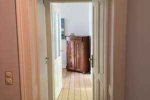 Restauriertes Gründerzeithaus in Bonn-Beuel (Combahnviertel)/Altbaucharme / hohe Decken / 6,5 Zimmer – Die vollständige Adresse der Immobilie erhältst du vom Anbieter., 53225 Beuel-Mitte, Bonn – Vorschaubild 9