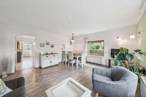 Solider Bungalow auf schönem Grundstück: Modernisierung nach eigenen Vorstellungen – 12355 Rudow, Berlin – Vorschaubild 2
