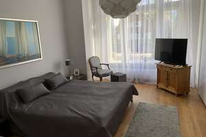 DIREKT vom EIGENTÜMER Wohnen am Alsterkanal mit Garten und Bootsanleger – Die vollständige Adresse der Immobilie erhältst du vom Anbieter., 22299 Winterhude, Hamburg – Vorschaubild 4