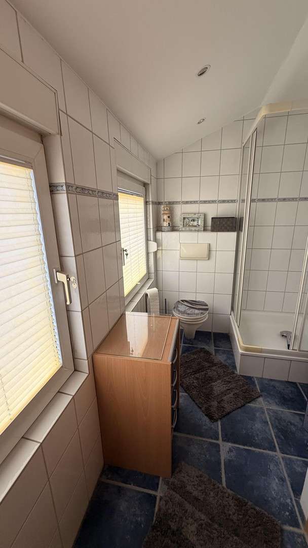 Immobilie in Hille - Großzügiges Haus - ideal für Familien, Mehrgenerationen oder Wohnen und Arbeiten unter einem Dach - Bild 16