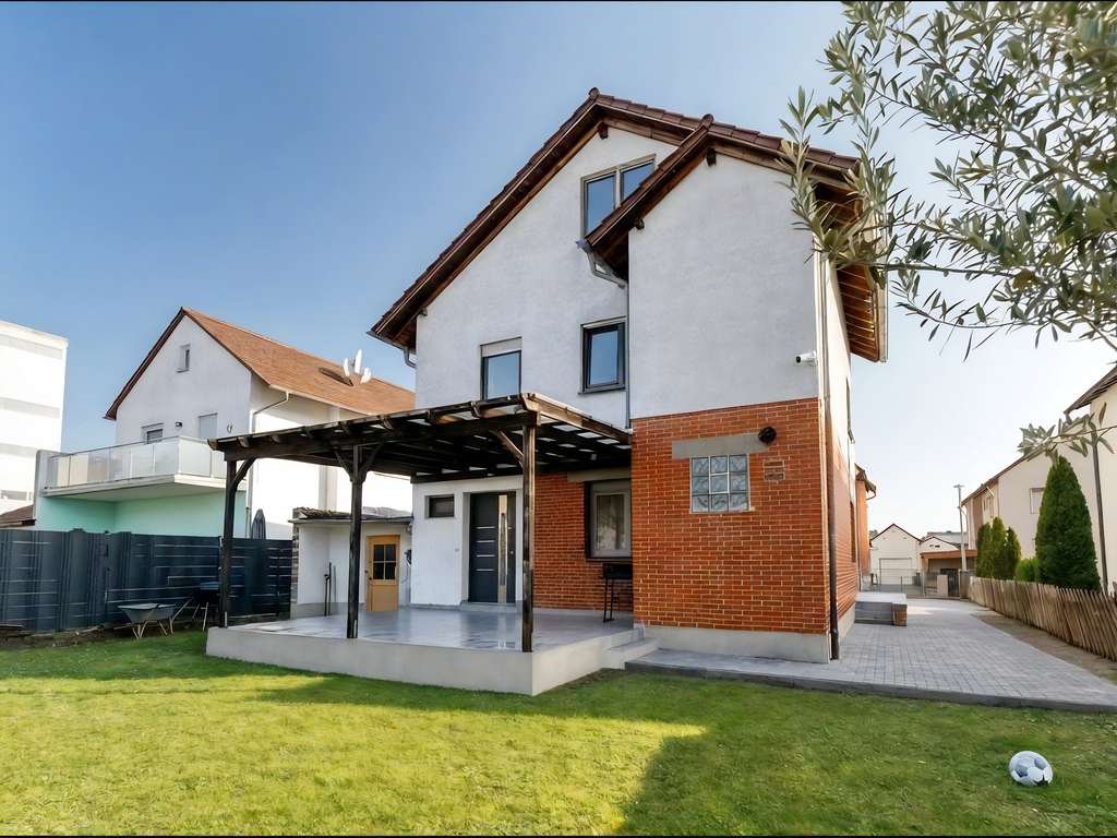 Immobilie in Lambsheim - Platz für heute - Ideen für morgen (Raumwunder in Lambsheim) - Bild 0