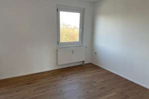 Ruhige 3-Raum-Wohnung in Apolda - saniert – Katharinenweg 18, 99510 Apolda – Vorschaubild 4