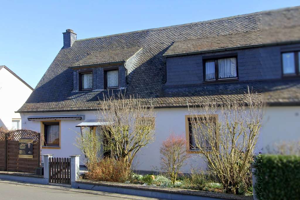 Immobilie in Rhaunen - Familienfreundliches Wohnen im Grünen: Doppelhaushälfte  in ruhiger Seitenstraße! - Bild 3