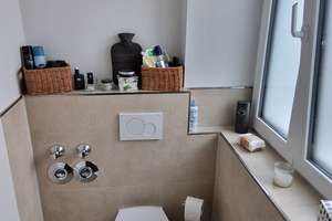 Gemütliche, helle 2 ZKB-Wohnung in Wiesbaden-Biebrich – Die vollständige Adresse der Immobilie erhältst du vom Anbieter., 65203 Biebrich, Wiesbaden – Vorschaubild 1