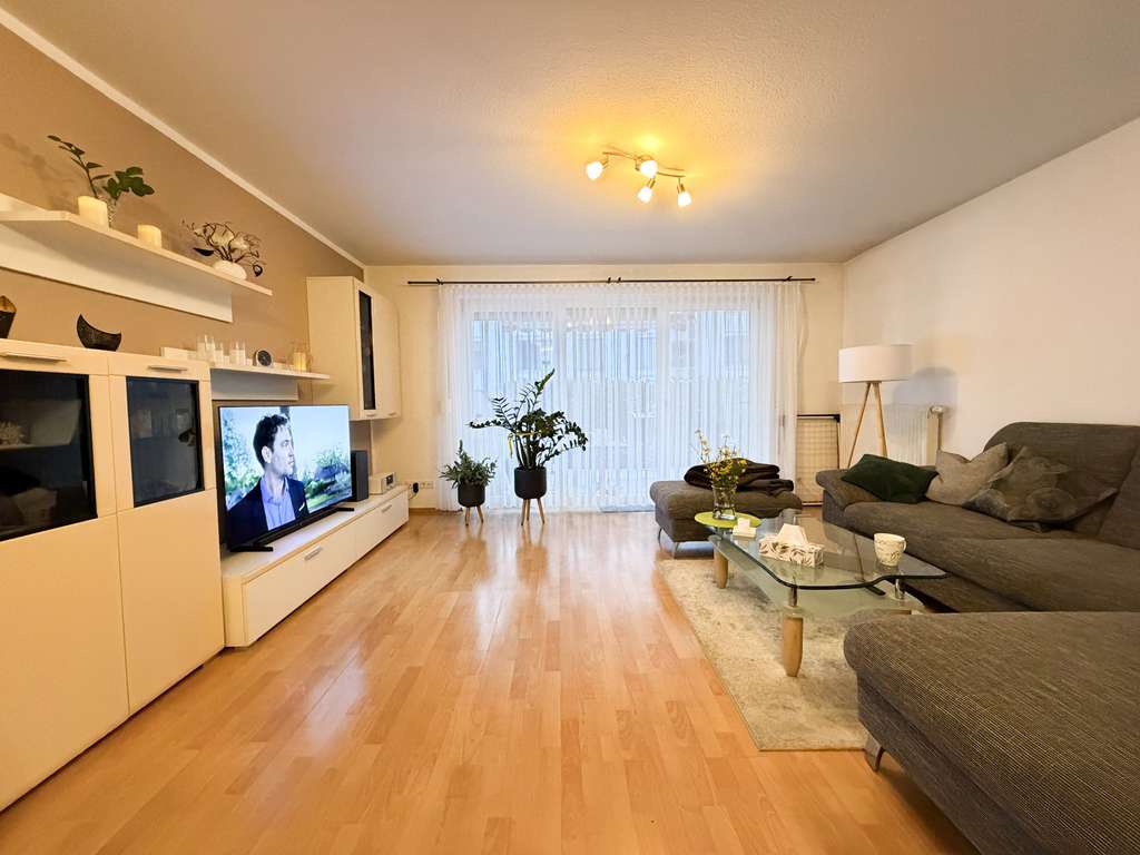 Immobilie in Landsberg - Attraktive Kapitalanlage - gepflegte 2 Zimmer-Wohnung mit Stellplatz - Bild 1