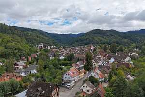 Charmanter Hof für Wohnen und Gewerbe im Herzen von Sulzburg – Breisgau-Hochschwarzwald (Kreis) – Vorschaubild 2