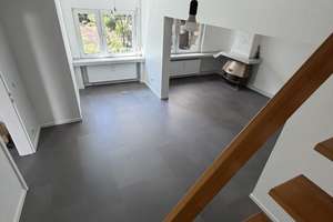  Exklusive kernsanierte Maisonettewohnung mit eigenem Garten, Terrasse, Kamin und Carport – Oberstraße 36-38, 45134 Rellinghausen, Essen – Vorschaubild 11