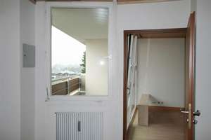 *Toller Ausblick*  2 ZKB  mit Balkon und Pool auf dem Dach – Bergiusstraße  72, 86199 Göggingen-Nordost, Augsburg – Vorschaubild 7