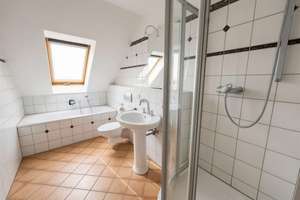 Wunderschöne Maisonettewohnung in Bestlage von Mülheim-Speldorf! – Arnoldstraße 47, 45478 Speldorf, Mülheim an der Ruhr – Vorschaubild 9