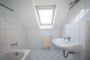 Bezugsfrei & besonders: 1,5-Zimmer-Dachwohnung mit Galerie und Balkon – Die vollständige Adresse der Immobilie erhältst du vom Anbieter., 4179 Leutzsch, Leipzig – Vorschaubild 10