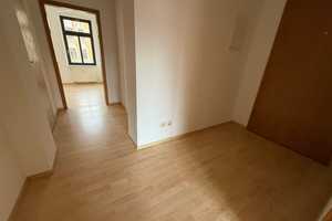 1. OG mit großem Süd-Balkon in Küchwaldnähe - ab sofort frei – Glauchauer Straße 15, 9113 Chemnitz – Vorschaubild 3