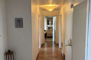 WG- geeignete großzügige 5-Zimmer-Wohnung in Düsseldorf-Lierenfeld