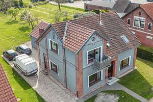 Sehr gepflegtes Zweifamilienhaus! – Die vollständige Adresse der Immobilie erhältst du vom Anbieter., 26969 Butjadingen – Vorschaubild 2
