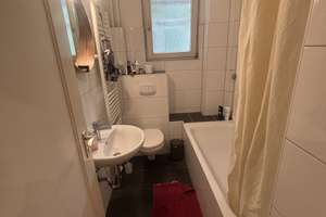 Schöne 3 ZKB Altbau - Wohnung in der Südstadt nahe HBF mit ca. 87qm, € 1.095,- +NK/HZ – Die vollständige Adresse der Immobilie erhältst du vom Anbieter., 76137 Südstadt, Karlsruhe – Vorschaubild 16