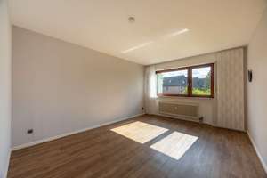 Familienfreundliches Reihenmittelhaus mit Garage in Duisburg-Rumeln – Die vollständige Adresse der Immobilie erhältst du vom Anbieter., 47239 Rumeln-Kaldenhausen, Duisburg – Vorschaubild 19