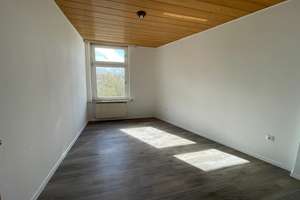 Neu renovierte 3-Zimmer-Wohnung in zentraler Lage von Dortmund – Rheinische Straße 113, 44147 Dorstfelder Brücke, Dortmund – Vorschaubild 2