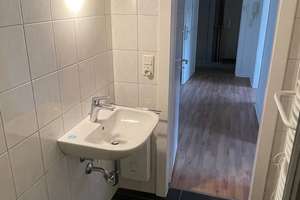 gemütliche Dachgeschoßwohnung  mit zwei Zimmern in Düsseldorf Pempelfort – Klever Straße 69, 40477 Pempelfort, Düsseldorf – Vorschaubild 14