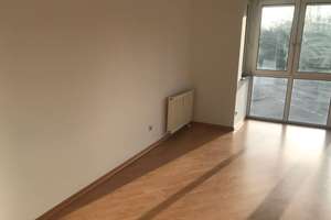 ** Lichtdurchflutete 2-RWG im 1. OG -  Laminat - Bad mit Wanne **WE 03** – Prinz-Eugen-Straße 1, 4277 Connewitz, Leipzig – Vorschaubild 9