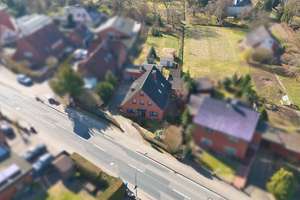 Großes Einfamilienhaus mit Baugrundstück direkt an der Elbe – Die vollständige Adresse der Immobilie erhältst du vom Anbieter., 21217 Seevetal – Vorschaubild 1