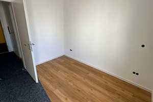 * 1 ZKB * Endmontage am 12.08.25 * kleiner Balkon * kein Aufzug * kein Keller * – Eichelsheimer 40, 68161 Mannheim – Vorschaubild 6