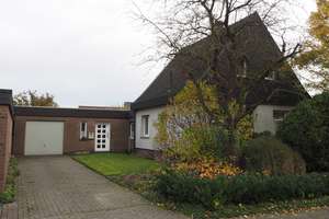 Freistehendes Zweifamilienhaus mit großem Garten, Garage und Ausbaupotenzial – provisionsfrei – Die vollständige Adresse der Immobilie erhältst du vom Anbieter., 48249 Dülmen – Vorschaubild 2