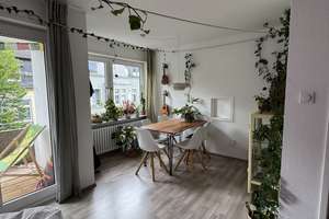 2,5 Zi.-Whg. mit Südwest-Balkon in Neudorf