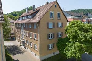Gemütliche 3-Zi.-Whg. im DG in Blaubeuren
