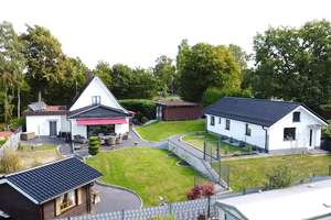 Saniertes Einfamilienhaus mit hochwertigem Nebengebäude – Die vollständige Adresse der Immobilie erhältst du vom Anbieter., 23569 Kücknitz, Lübeck – Vorschaubild 3