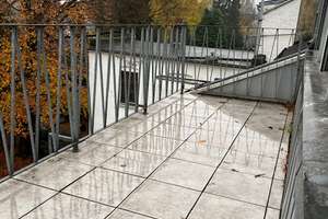 Dachgeschosswohnung , Wohnen im Ruhigem Umfeld in MG 41236 – Bruckner Allee 156, 41236 Grenzland-Stadion, Mönchengladbach – Vorschaubild 2
