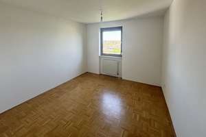 NAHE EKZ VOGELHERD: GEPFLEGTE 3-ZIMMER-ETW MIT SÜDLOGGIA UND TG-EINZELSTELLPLATZ IM 7. OG – Die vollständige Adresse der Immobilie erhältst du vom Anbieter., 90425 Wetzendorf, Nürnberg – Vorschaubild 6