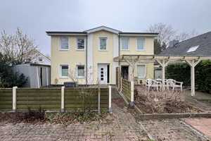 Zweifamilienhaus in Stockelsdorf – Ostholstein (Kreis) – Vorschaubild 1