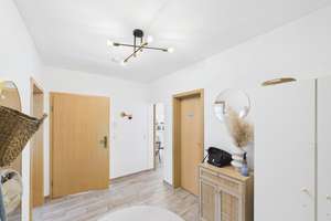 Vermietete 3-Zimmerwohnung im modernisierten Altbau mit durchdachtem Grundriss. – Die vollständige Adresse der Immobilie erhältst du vom Anbieter., 70327 Untertürkheim (Ortsteil), Stuttgart – Vorschaubild 11