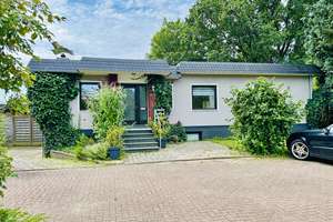 Sonniger Bungalow mit Keller in Sackgasse – Die vollständige Adresse der Immobilie erhältst du vom Anbieter., 22399 Poppenbüttel, Hamburg – Vorschaubild 3