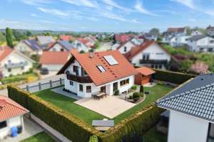Modernes Einfamilienhaus mit großem Garten, Doppelgarage & Solar in 72401 Haigerloch-Trillfingen – Die vollständige Adresse der Immobilie erhältst du vom Anbieter., 72401 Haigerloch – Vorschaubild 2