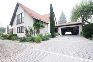 Exklusive Villa mit Gewerbehalle und großem Grundstück zu verkaufen – Die vollständige Adresse der Immobilie erhältst du vom Anbieter., 89171 Illerkirchberg – Vorschaubild 1