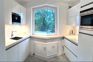 Außergewöhnliches Design-Penthouse am Englischen Garten | Dachterrasse & Smart Home – Die vollständige Adresse der Immobilie erhältst du vom Anbieter., 81925 Oberföhring, München – Vorschaubild 8